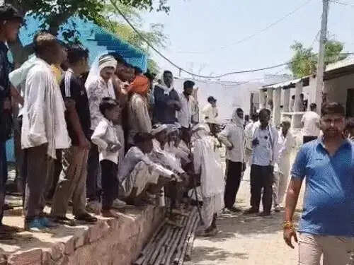 शादी समारोह के दौरान पति ने पत्नी को मारी गोली, फिर खुद की जान ली