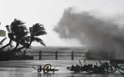 चक्रवाती तूफान कोम्पासु ने चीन के द्वीप प्रांत में दी दस्तक