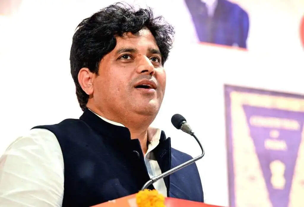 इमरान प्रतापगढ़ी फारबिसगंज में आवाज़-ए-सीमांचल राष्ट्रीय मुशायरा में होंगे शामिल, तैयारी शुरू