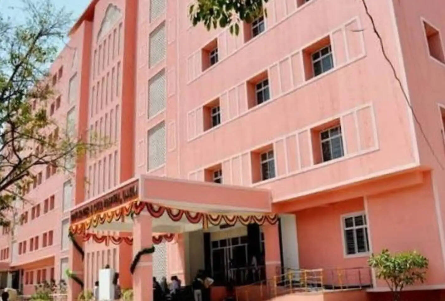 उज्जैन शहर में लूज मोशन,उल्टी, पेटदर्द और वायरल के मरीज बढ़े