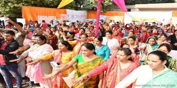 लाभार्थियों तक योजनाओं को पहुंचाने के लिए कार्य शैली को मजबूत किया जाए: नरेंद्र कश्यप