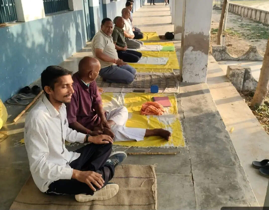 योग वैलनेस सेंटर में स्वास्थ्य जागरूकता सत्र आयोजित, प्राकृतिक उपायों पर दिया जोर