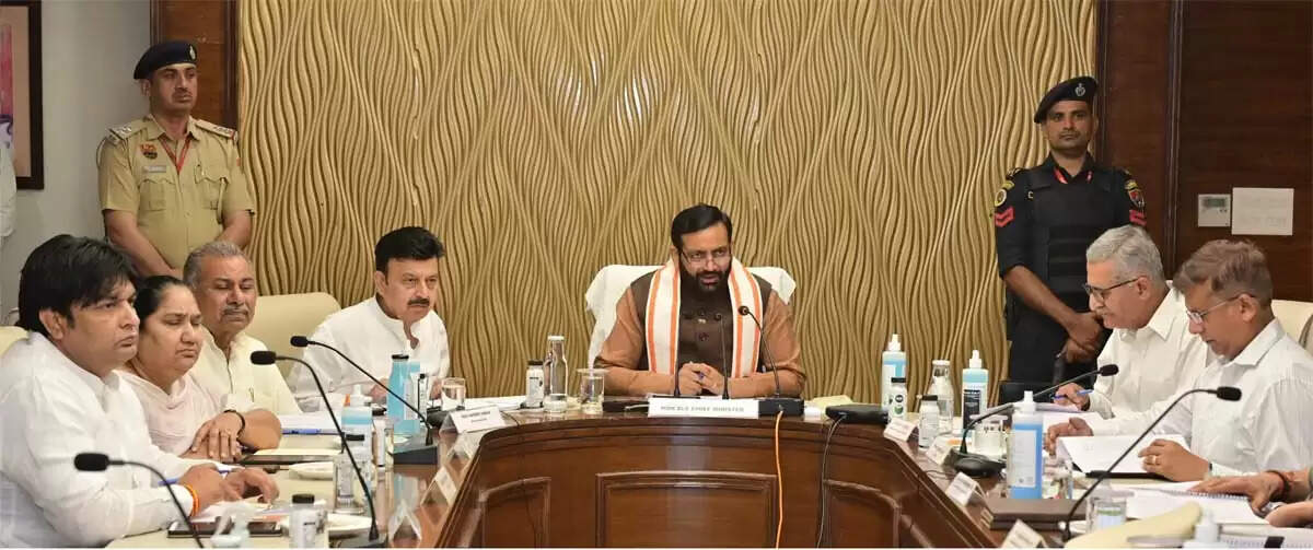 गुरूग्राम की सड़कों पे दौड़ेंगी 400 इलैक्ट्रिक बसें : नायब सैनी