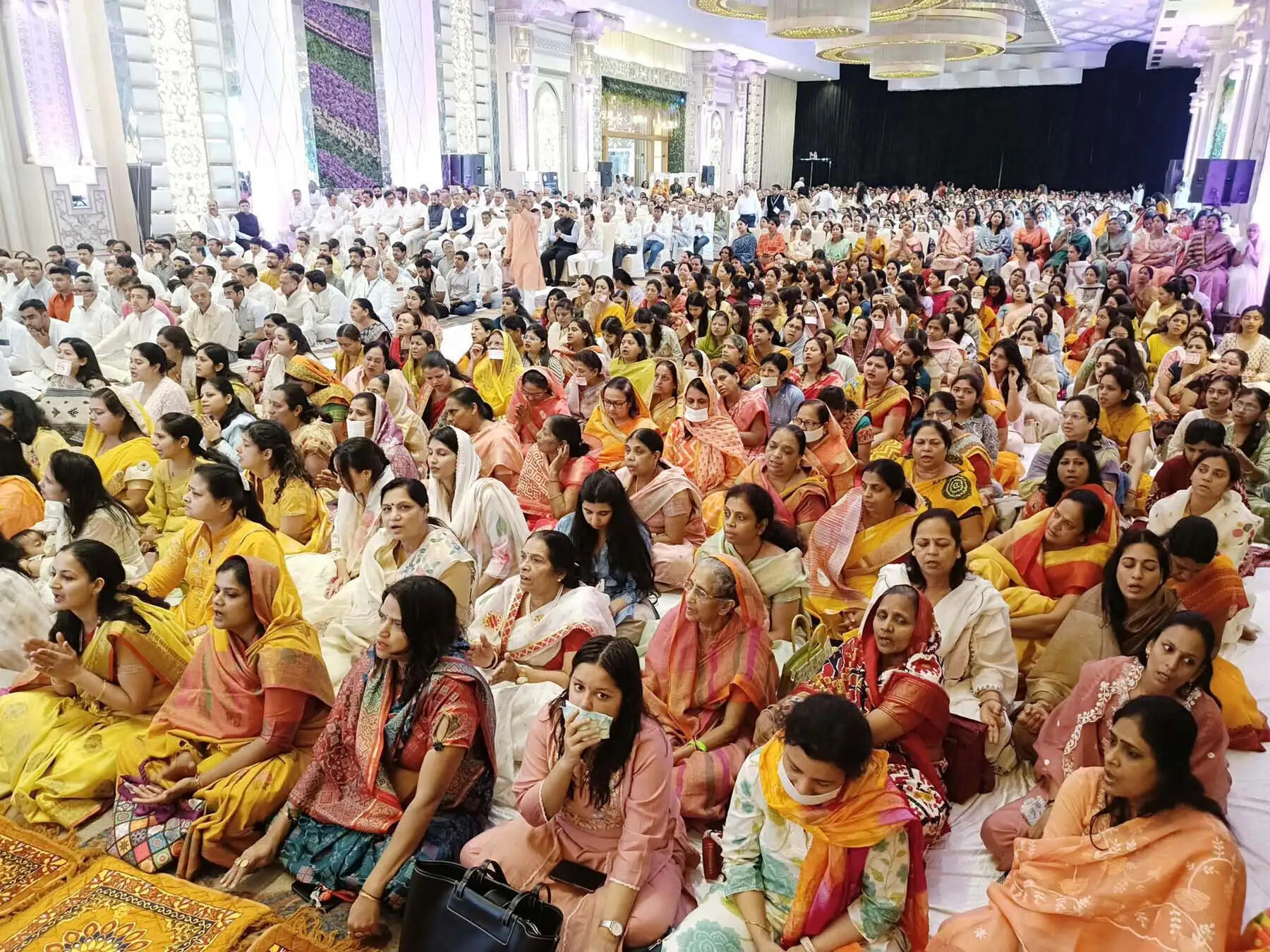 विश्व शांति, कल्याण व सद्भावना के लिए गुरुग्राम में गूंजा णमोकार मंत्र