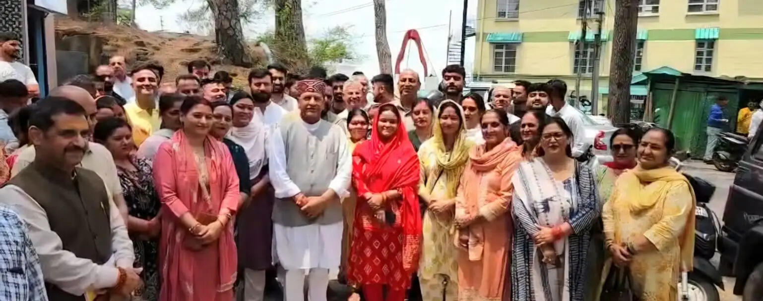 प्रदेश की जनता कांग्रेस सरकार से त्रस्त, पंचायत चुनावों में जवाब देने को तैयार : डॉ. राजीव बिंदल