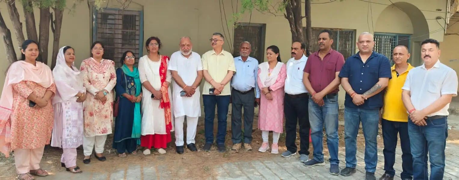 नाहन नगर परिषद में कांग्रेस ने उतारे अपने 13 उम्मीदवार, सभी ने किया नामांकन