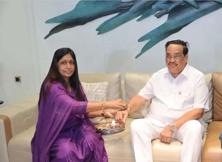 रक्षाबंधन पर केंद्रीय मंत्री सी.आर. पाटील ने देशवासियों को दी शुभकामनाएं