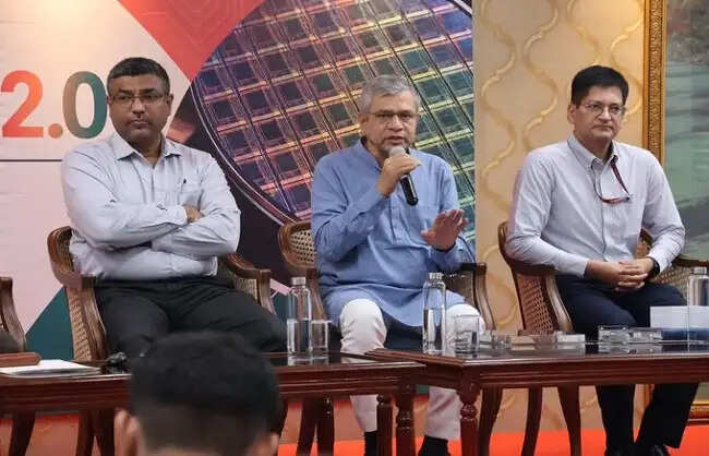 केंद्र सरकार ने 1.27 लाख करोड़ रुपये की सेमीकॉन 2.0 योजना किया अधिसूचित