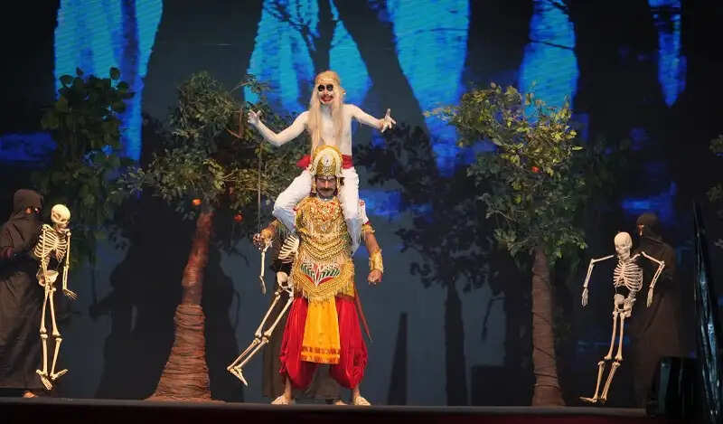 वाराणसी की पावन धरा पर महानाट्य ‘सम्राट विक्रमादित्य’ का हुआ ऐतिहासिक मंचन