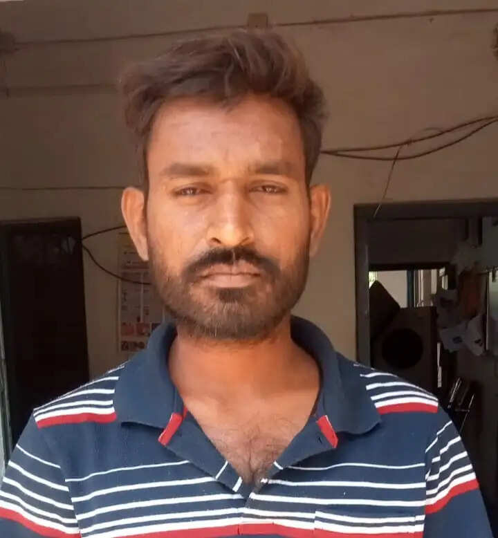 जांजगीर चांपा पुलिस ने 14 साल से फरार स्थाई वारंटी को किया गिरफ्तार