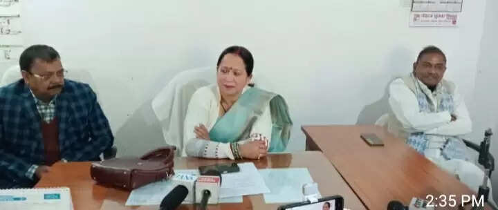 नगर परिषद निवासी टैक्स राशि जमा करें तो नही लगेंगे ब्याज : पिंकी कुमारी