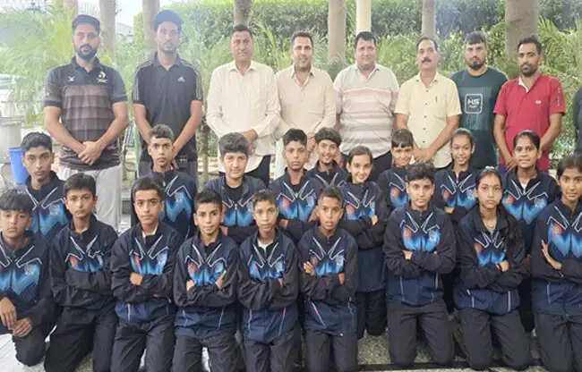 सोनीपत: विधायक निखिल मदान ने हरियाणा सेपकटकरा टीम को श्रीनगर किया रवाना