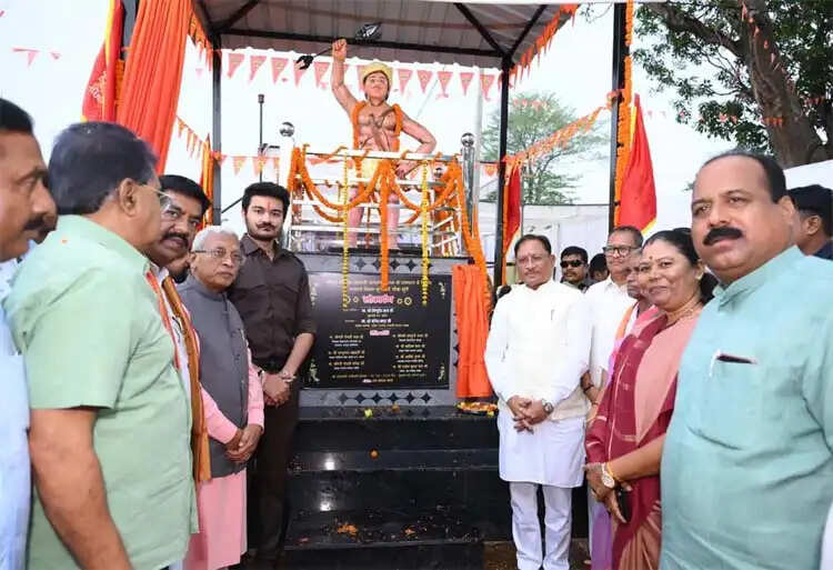 धरती आबा भगवान बिरसा मुंडा का जीवन जल, जंगल और जमीन की रक्षा के संघर्ष की अमर गाथा : मुख्यमंत्री साय