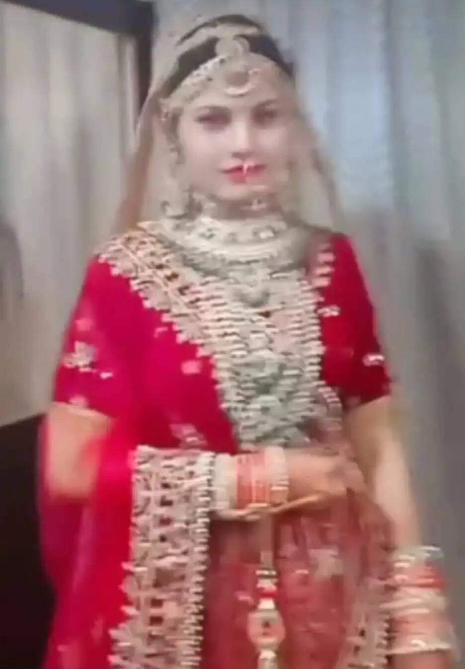 महिला ने फांसी लगा दी जान, ससुरालियाें पर आराेप