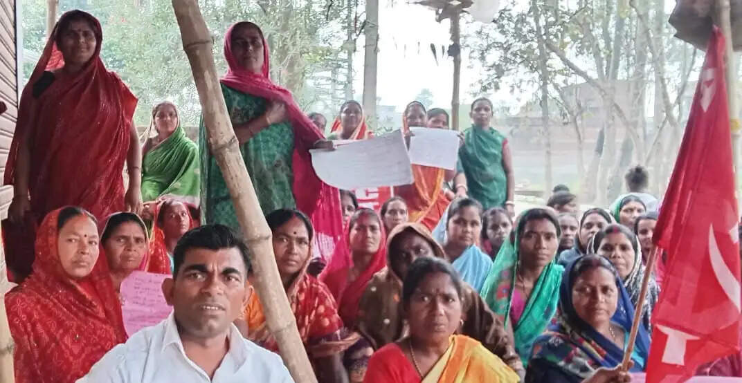 सामाजिक सुरक्षा में भ्रष्टाचार के खिलाफ एकजुट हुए मजदूर