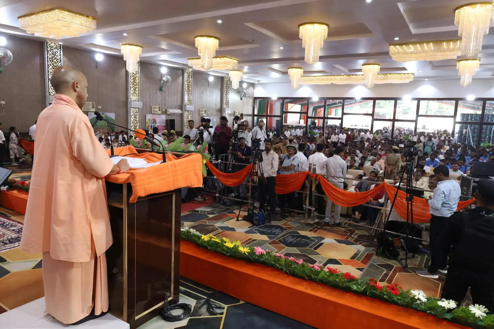 फिर बढ़ेगी दिव्यांगजन की पेंशन धनराशि: सीएम योगी