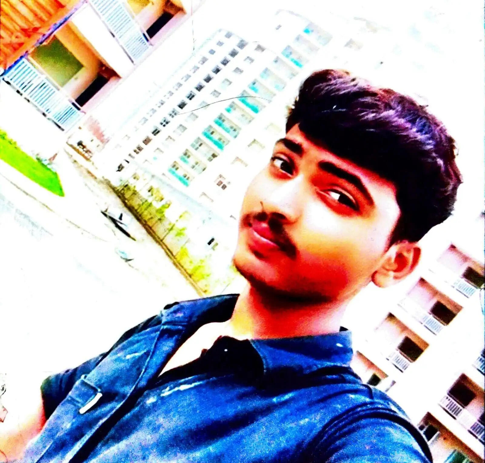 संदिग्ध परिस्थितियों में किराए के मकान में फांसी के फंदे से लटकता मिला शव