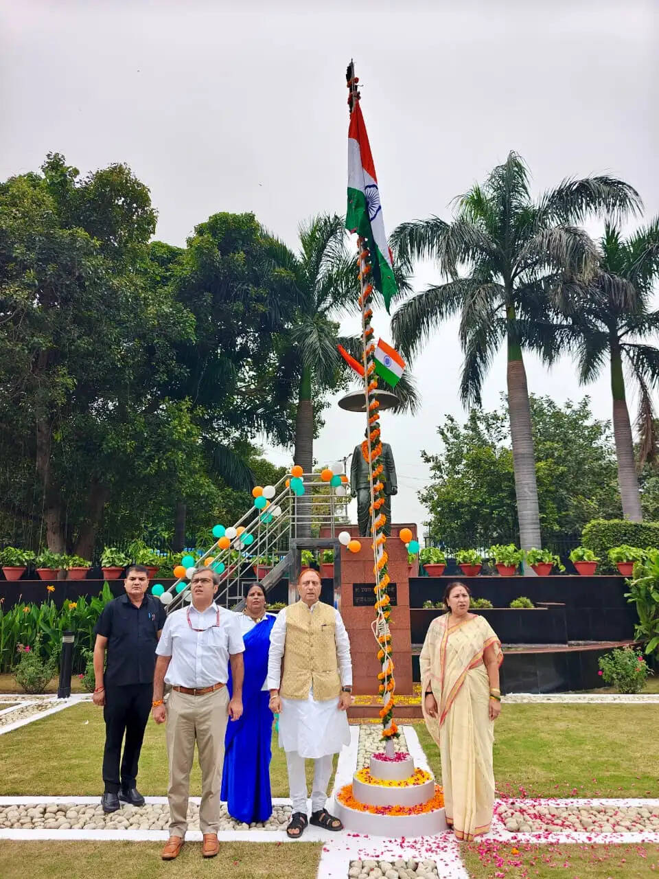 एमसीडी में स्वतंत्रता दिवस पर समारोह का आयोजन, महापौर ने राष्ट्रीय ध्वज फहराया