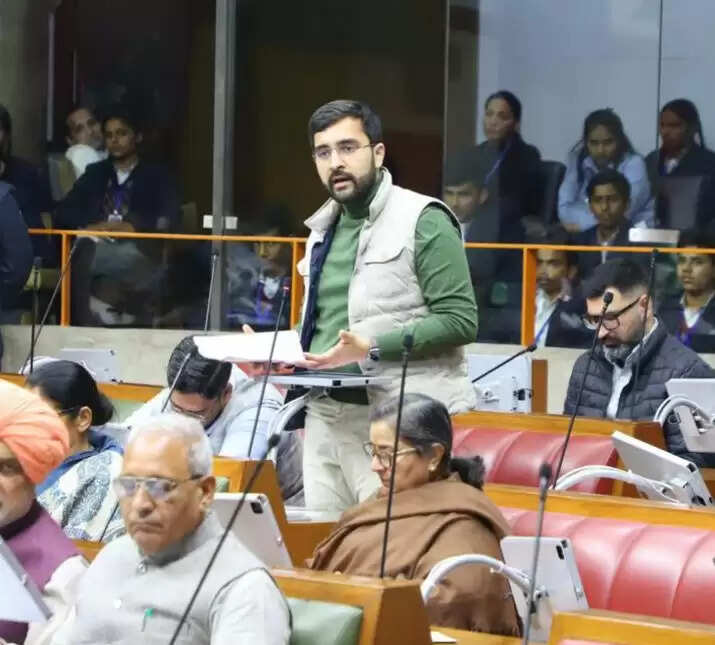 सदन में मनरेगा पर बोले कांग्रेस विधायक सुरजेवाला, गरीबों से छीना जा रहा रोजगार