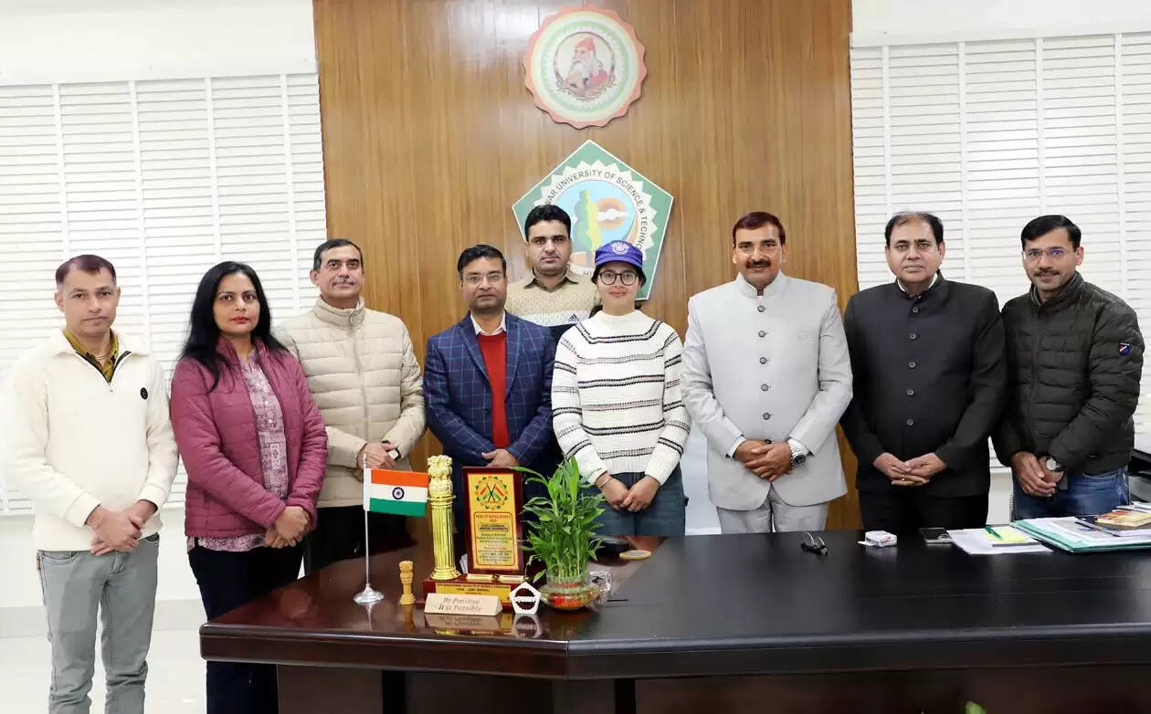 हिसार : गणतंत्र दिवस परेड में भाग लेंगे गुरु जम्भेश्वर विवि के दो एनएसएस स्वयंसेवक