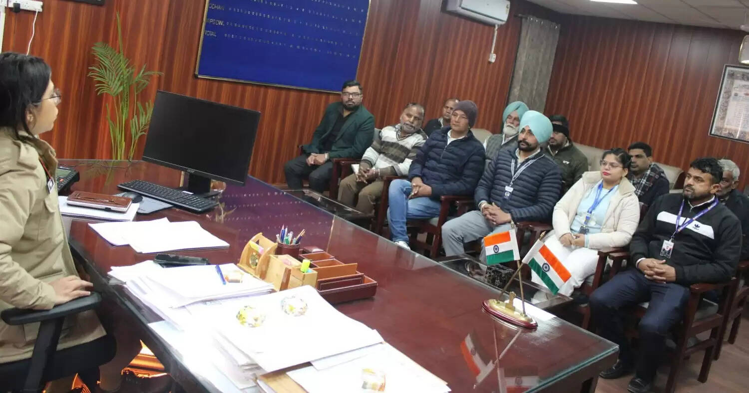 सिरसा: सुरक्षा के पुख्ता इंतजाम करें बैंक: एसपी