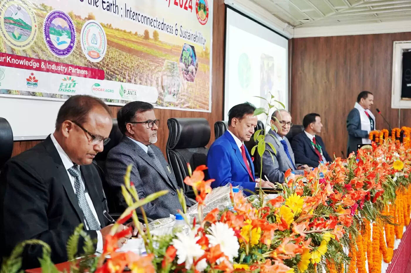 कुमाऊं विश्वविद्यालय में हुआ दो दिवसीय सातवें प्लांट साइंस रिसर्चर्स मीट का भव्य शुभारंभ