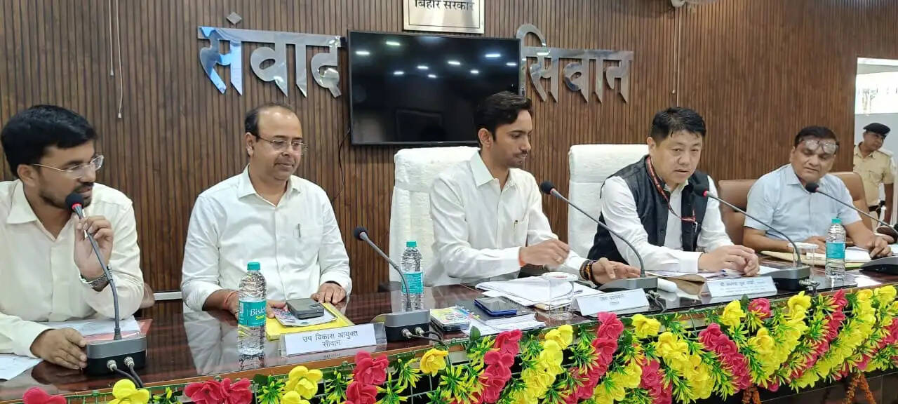 किसानों की आय बढ़ाने पर जोर, कृषि योजनाओं के बेहतर अभिसरण का निर्देश