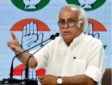 कांग्रेस ने एलआईसी के धन के दुरुपयोग का लगाया आरोप, जेपीसी से जांच कराने की मांग