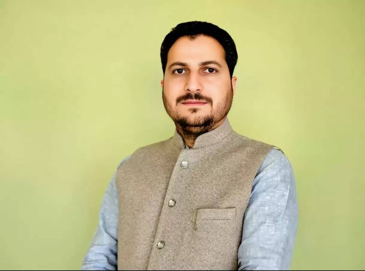 कांग्रेस सरकार जश्न में मस्त, जनता परेशान : राकेश जमवाल