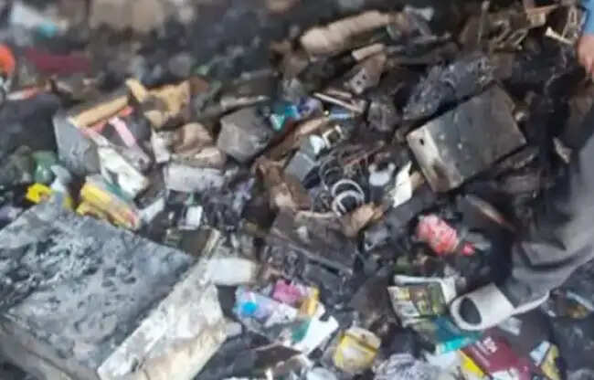 सोनीपत में शरारती तत्वों ने दुकान को लगाई आग