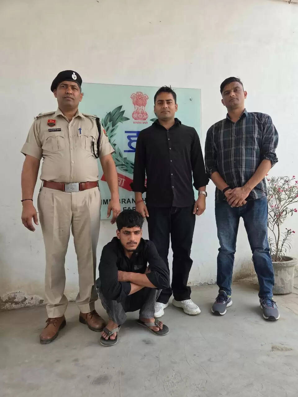 फरीदाबाद : सवारियों से लूटपाट करने वाला ऑटो चालक गिरफ्तार