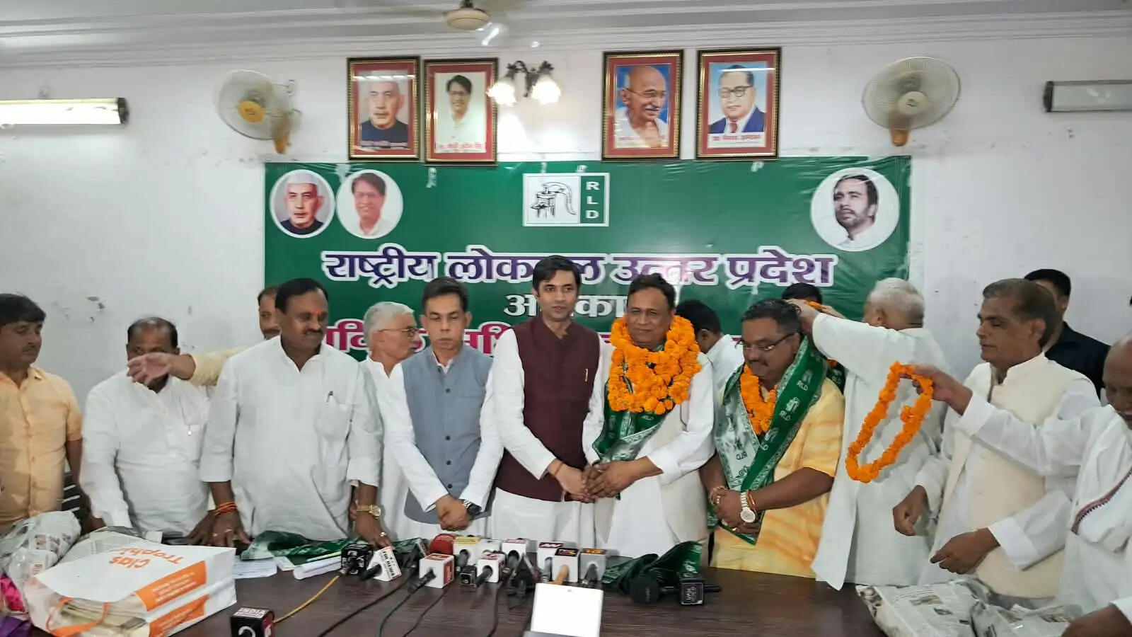 रालोद का आजमगढ़ से रहा पुराना और मजबूत रिश्ता, साजिद के आने से पूर्वांचल में संगठन को मिलेगी नई ऊर्जा : ऐश्वर्य राज सिंह
