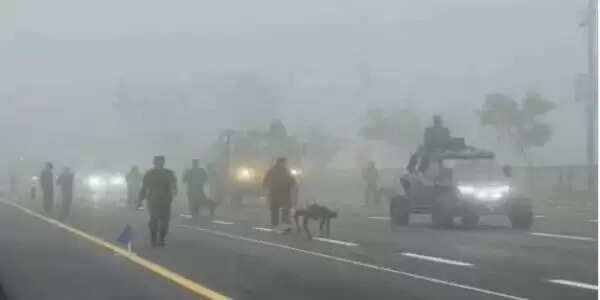 सर्दी और कोहरे को चीरती सैन्य ताकत: आर्मी डे परेड की प्रैक्टिस देख आमजन रोमांचित