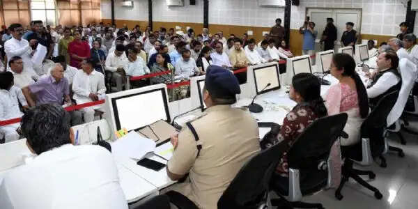 हिसार : एक माह में सीवरेज व्यवस्था नहीं सुधरी तो एसई-एक्सईएन होंगे सस्पेंड : अरविंद शर्मा