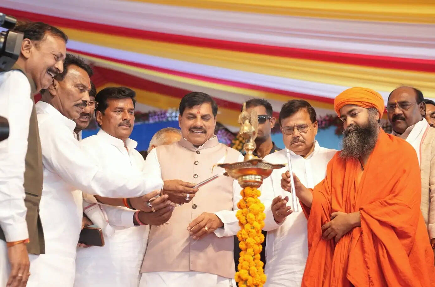 मप्र में मुख्यमंत्री ने दी ग्वालियर को बड़ी सौगात : पशुओं के लिए वेलनेस सेंटर, डबरा में नया अस्पताल