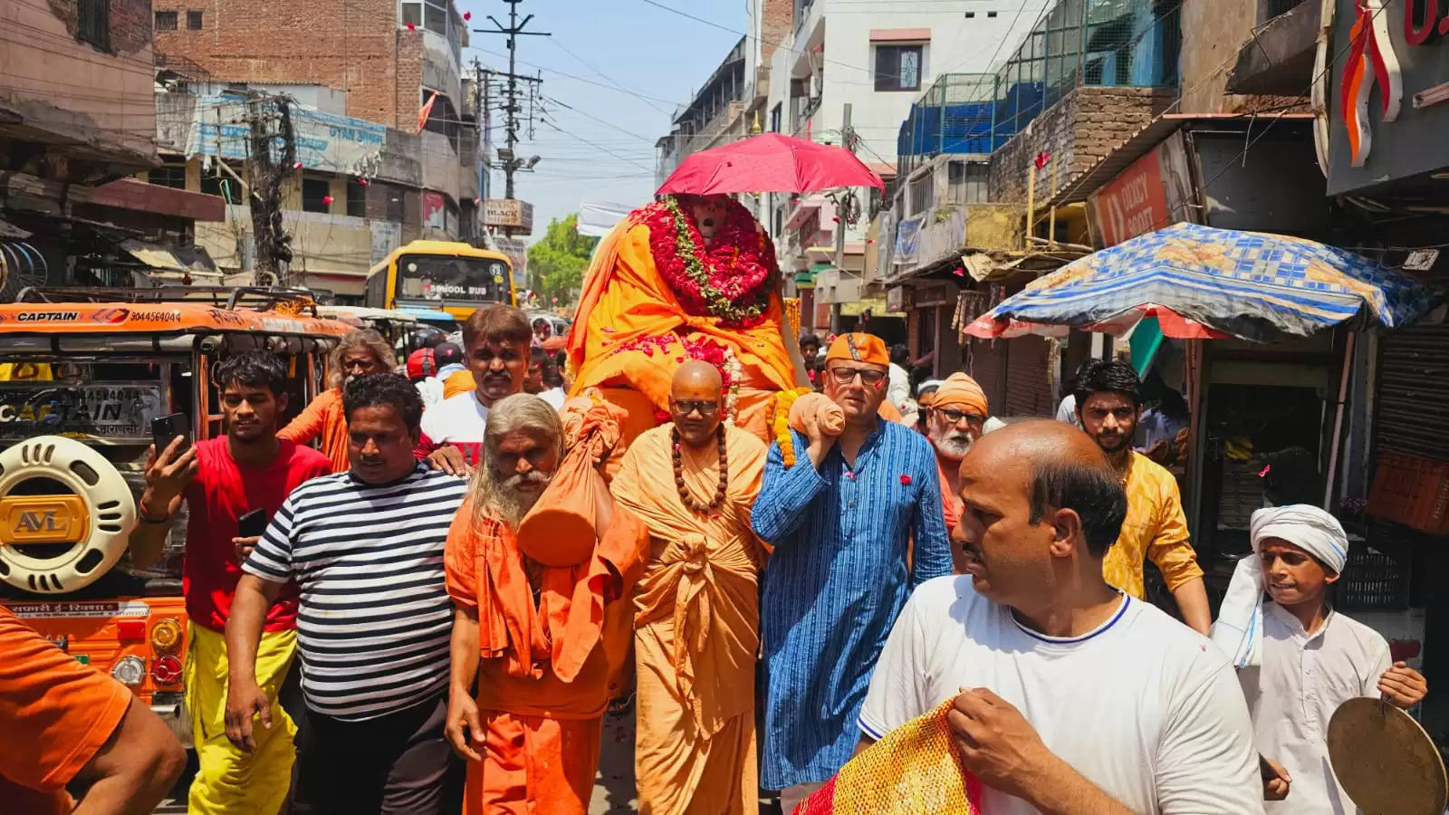 कैलाश मठ के महामंडलेश्वर स्वामी रामचंद्र गिरी महाराज को दी गई जलसमाधि, होगा संत समागम