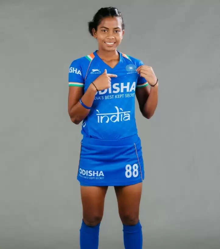 ऑस्ट्रेलिया दौरे से पहले अजमीना ने पिता को किया याद, बोलीं- पापा के लिए खेल रही हूं