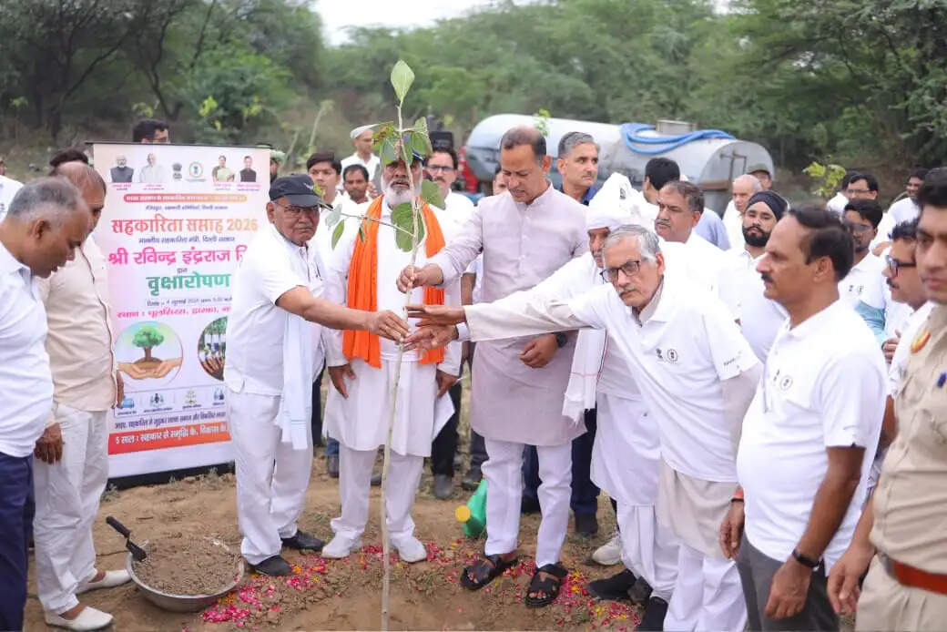 'सहकार से समृद्धि–सहकारिता सप्ताह ' के अंतर्गत 10,000 पौधे लगाने का लक्ष्य : रविंद्र इंद्राज