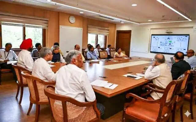 अगस्त से शुरू होगी ट्रेनों की नई आरक्षण प्रणाली में शिफ्टिंग: वैष्णव