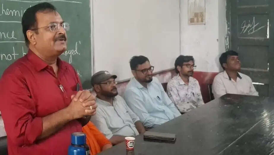 सीएम साइंस कॉलेज में नवप्रवेशित विद्यार्थियों के लिए इंडक्शन कार्यक्रम आयोजित
