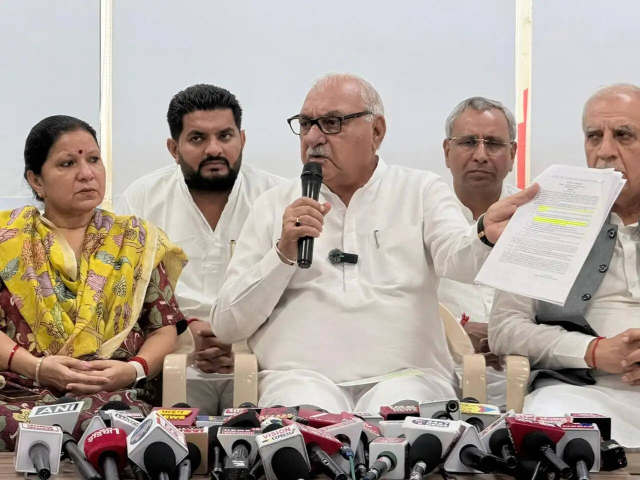 कर्ज, आयुष्मान और सफाई कर्मचारियों के मुद्दे पर भूपेंद्र सिंह हुड्डा ने सरकार को घेरा