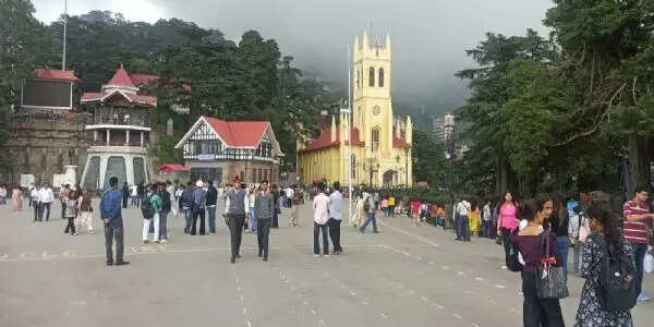 हिमाचल में 18 सितम्बर से कमजोर पड़ेगा मानसून, भूस्खलन से 61 सड़कें बंद