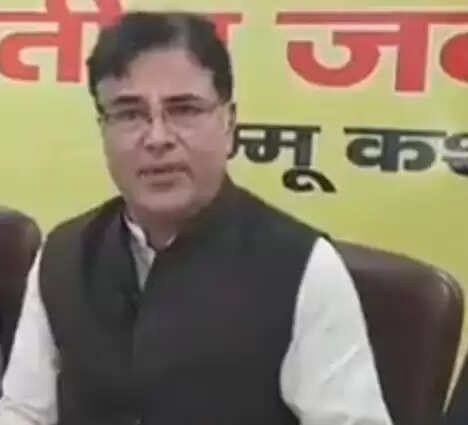 एनसी कार्य समिति की बैठक शासन की विफलता और ध्रुवीकरण के नए एजेंडे को उजागर करती है - भाजपा