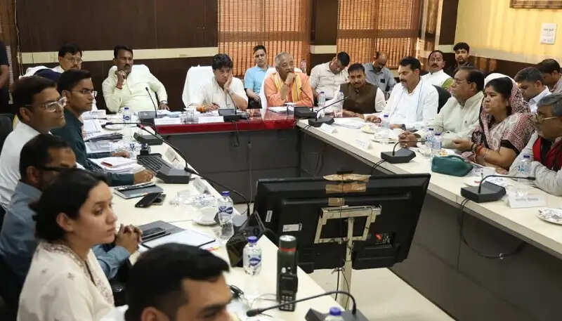 ग्वालियर के सुनियोजित विकास व औद्योगिक समृद्धि के लिए सरकार कटिबद्ध: ज्योतिरादित्य सिंधिया