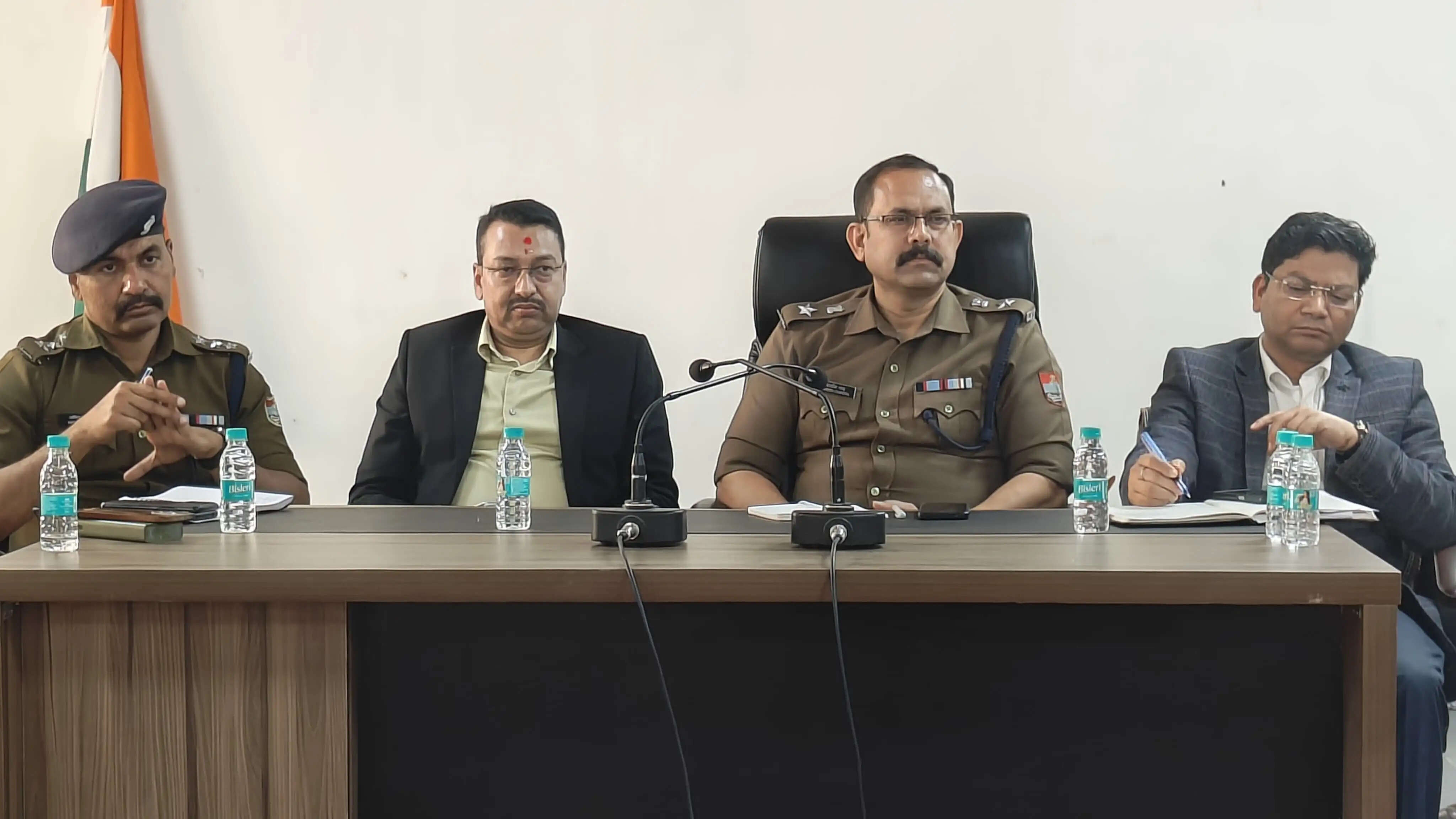 पुलिस प्रशासन ने की शान्ति औऱ सौहार्द बनाये रखने की अपील