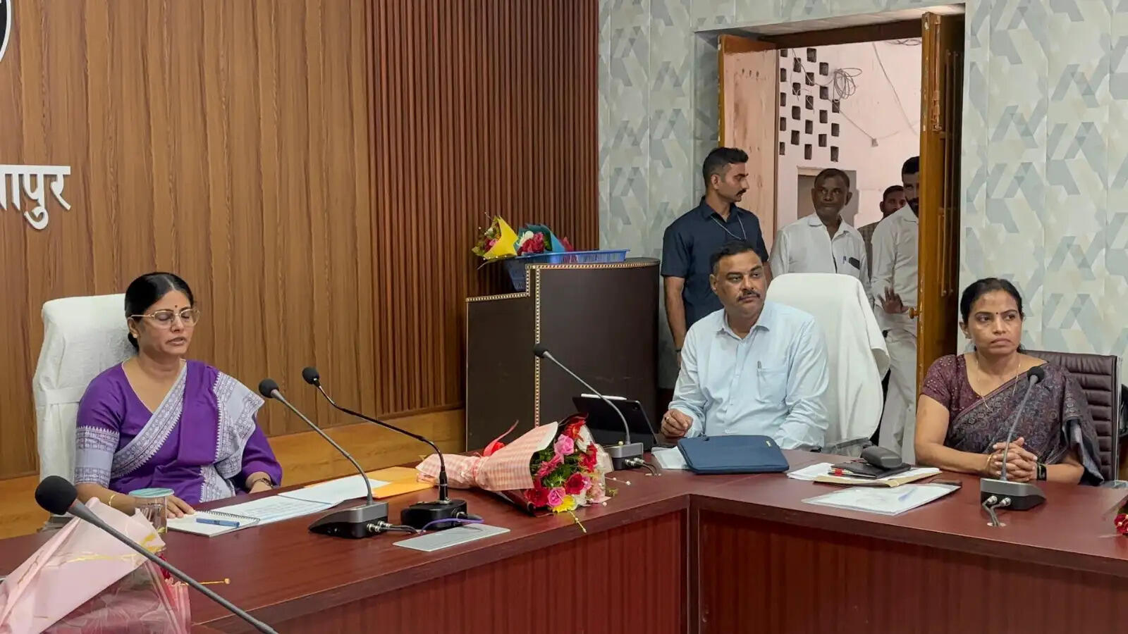 नल लगा देने से नहीं चलेगा काम, घर तक पानी पहुंचाना होगा : अनुप्रिया पटेल