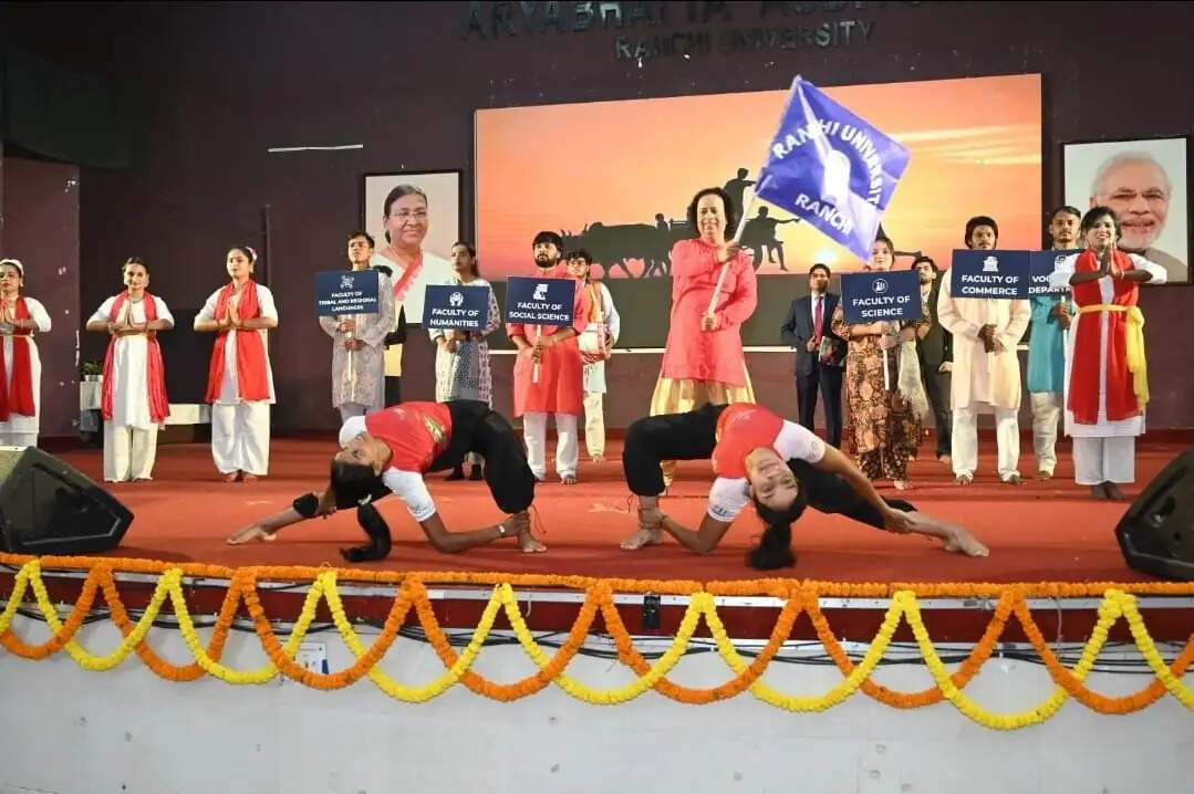 रांची विवि के 67वें स्थापना दिवस पर कुलपति बोले-विवि आयोग हमारी हर जरूरतों की करे पूर्ति