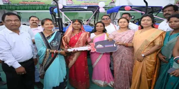 युद्ध को देखते हुए यूरिया आपूर्ति पर केंद्र सरकार बनाए ठोस रणनीति : शिल्पी