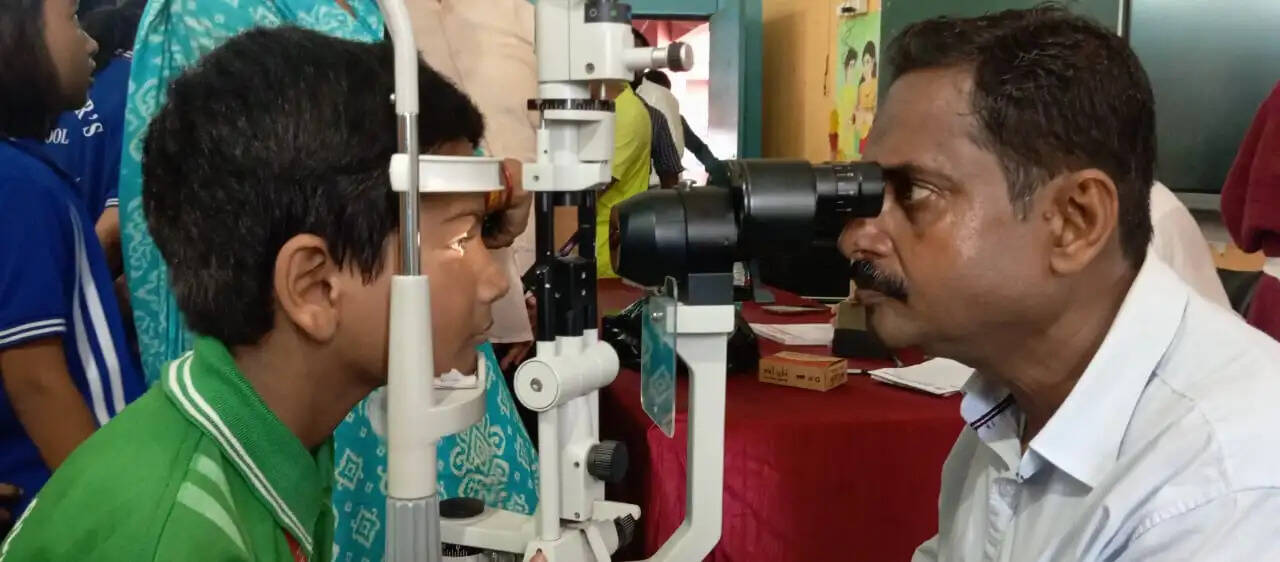 सेहत की रोशनी से खेल की चमक तक, सेंट जेवियर्स में दिखा सेवा और प्रतिभा का संगम