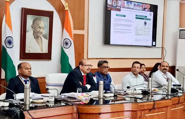 बिहार में निवेश और व्यापार सुधारों पर मंथन, डीरेगुलेशन 2.0 को मिशन मोड में लागू करने के निर्देश